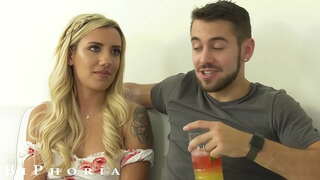 ���ੁੜੀ ਨੂੰ ਚਾਹੁੰਦਾ ਹੈ, ਪਤੀ ਨੂੰ ਦੁਧ ਲੂੰਡ ਲਈ ਉਸ ਨੂੰ ਜਨਮ ਦਿਨ