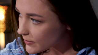 Lesbea La Tur facesitting i romantici di e parto ku hese mucha na icons